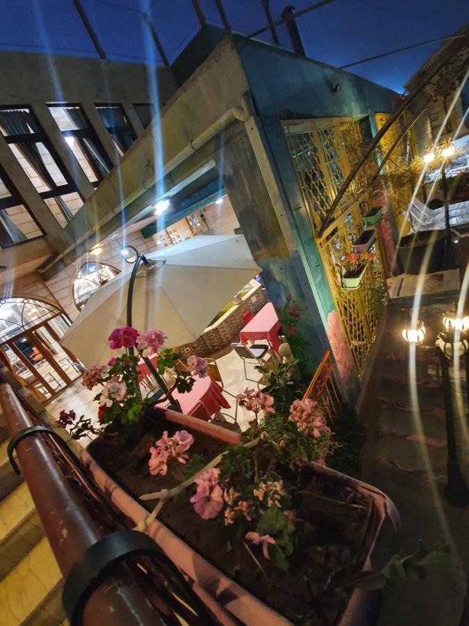 Damask Rose, Lebanese Guest House Jounieh Εξωτερικό φωτογραφία