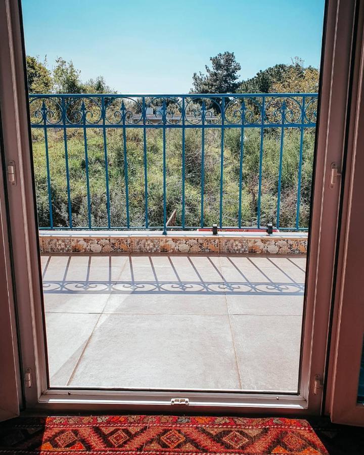 Damask Rose, Lebanese Guest House Jounieh Εξωτερικό φωτογραφία