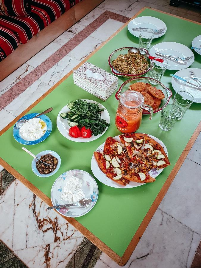 Damask Rose, Lebanese Guest House Jounieh Εξωτερικό φωτογραφία