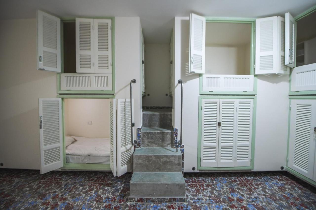 Damask Rose, Lebanese Guest House Jounieh Δωμάτιο φωτογραφία