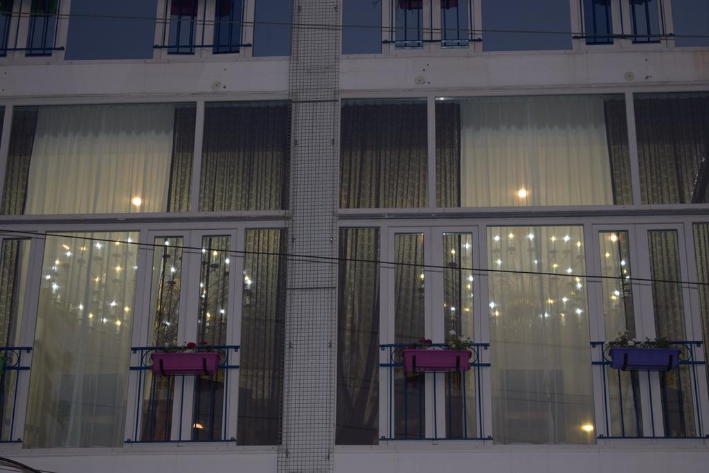 Damask Rose, Lebanese Guest House Jounieh Εξωτερικό φωτογραφία
