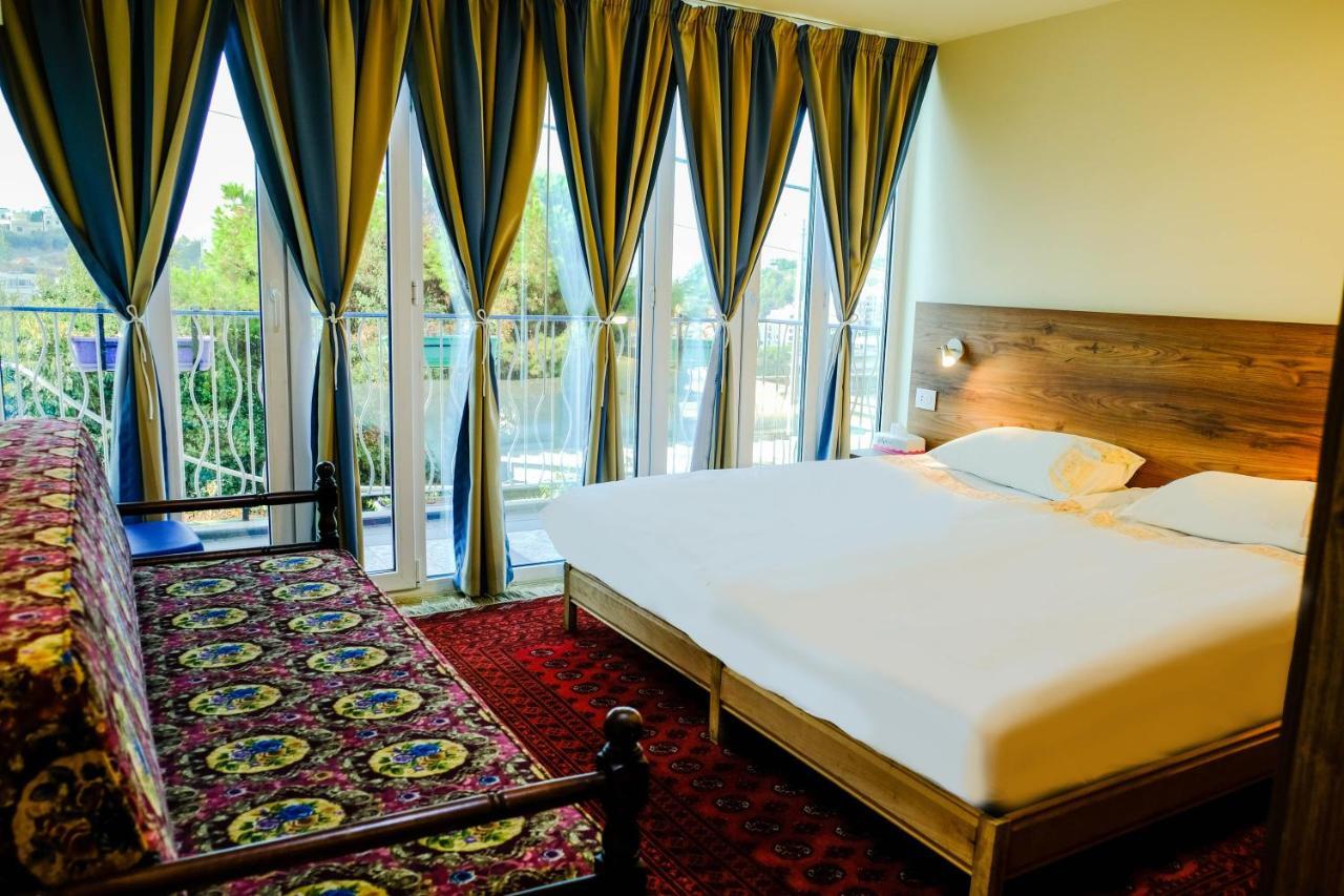 Damask Rose, Lebanese Guest House Jounieh Εξωτερικό φωτογραφία